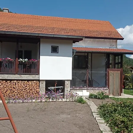 марковата къща Сasa de vacaciones *