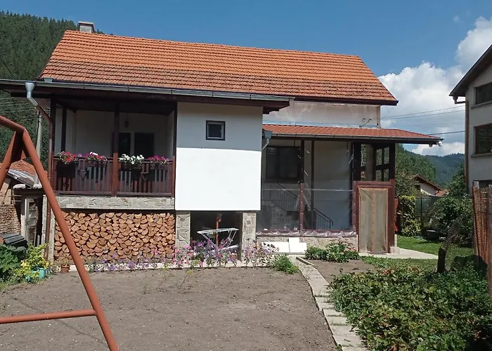 марковата къща Сasa de vacaciones *